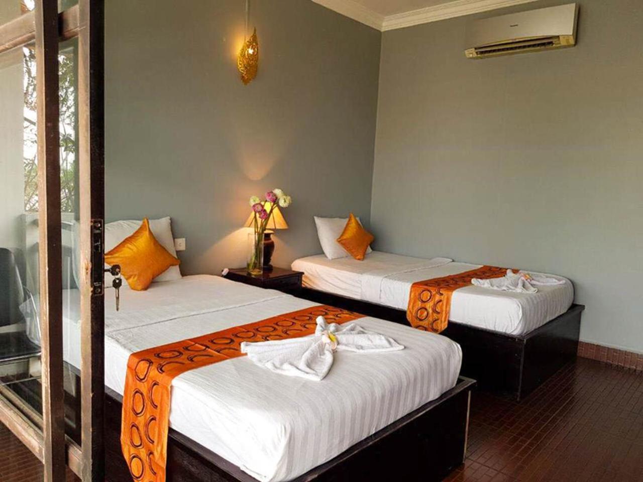 Tonle Khmer Guesthouse And Sky Bar Phnom Penh Zewnętrze zdjęcie