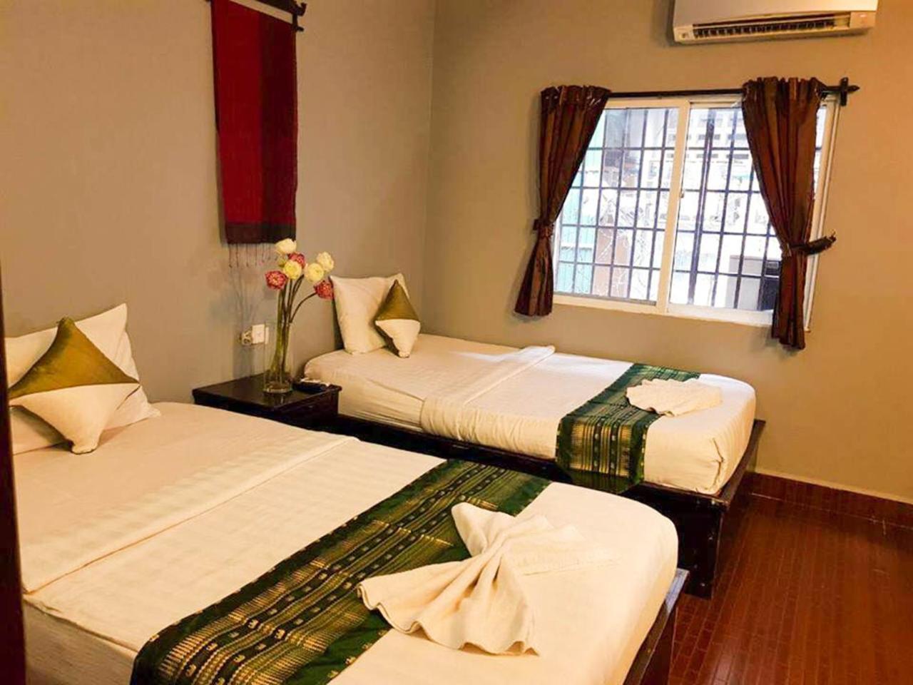 Tonle Khmer Guesthouse And Sky Bar Phnom Penh Zewnętrze zdjęcie
